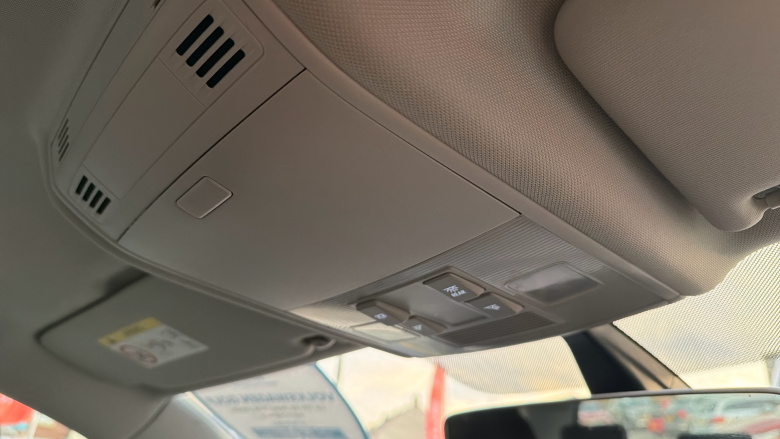 Volkswagen Golf 1.6 TDI SE [Nav] 5dr Diesel Hatchback